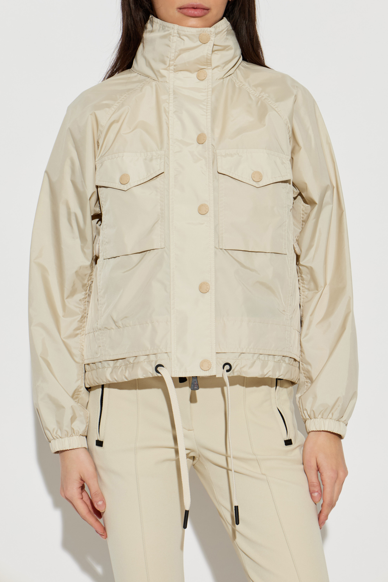 MONCLER ドルマンスリーブ マウンテンパーカー ベージュ 00 ポンチョ Moncler Brunnera Oversized Hooded Long Parka | Neiman Marcus
